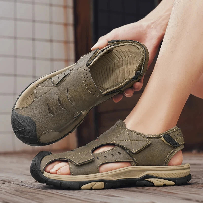 Summer Men Hollow Sandals Breathable Beach Slippers Comfort Hiking Sneakers