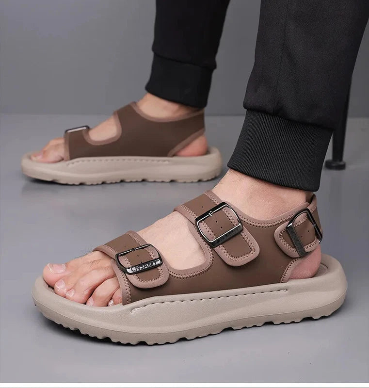 Summer Male Sandals Breathable Beach Shoes Lightweight Casual Non-slip Slippers