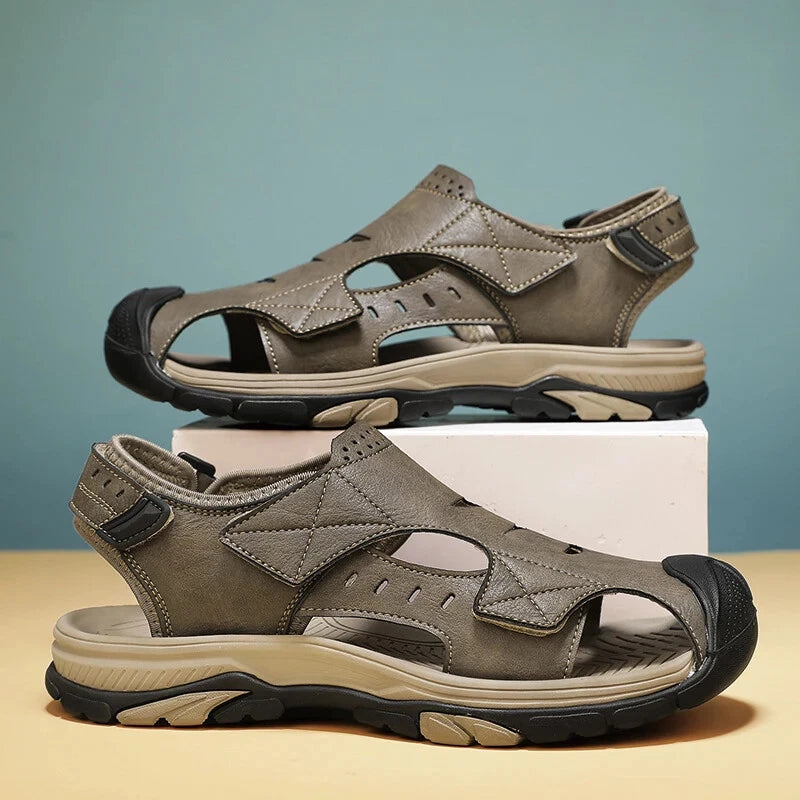 Summer Men Hollow Sandals Breathable Beach Slippers Comfort Hiking Sneakers