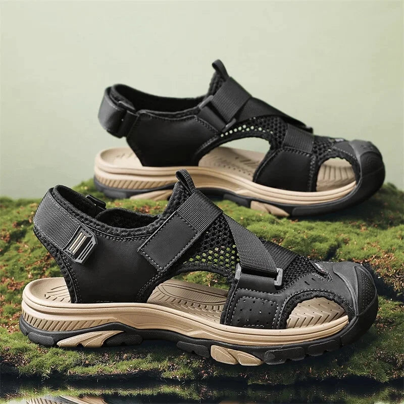 Men Light Casual Sneakers Mesh Breathable Beach Sandals Handmade Roman Slippers