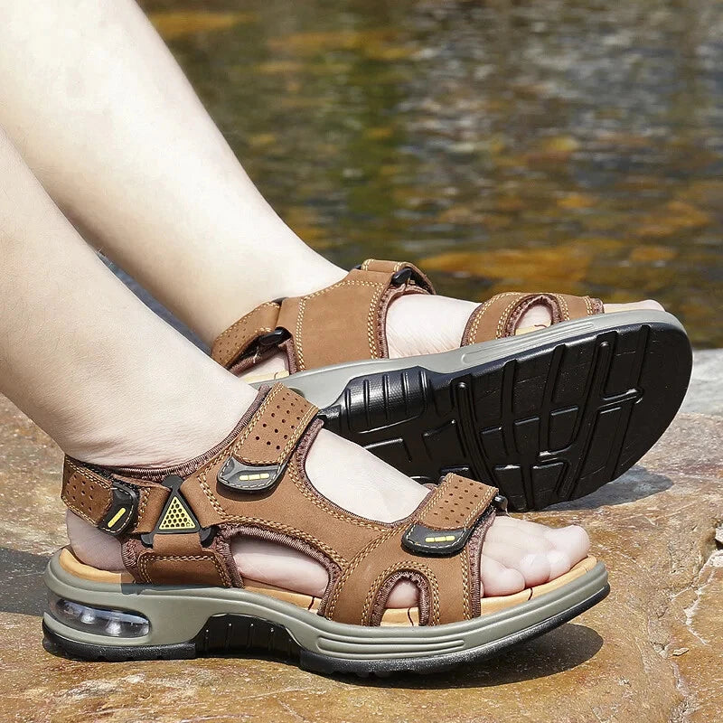 Comfortable Men Sandals Leather Breathable Slippers Handmade Beach Sneakers