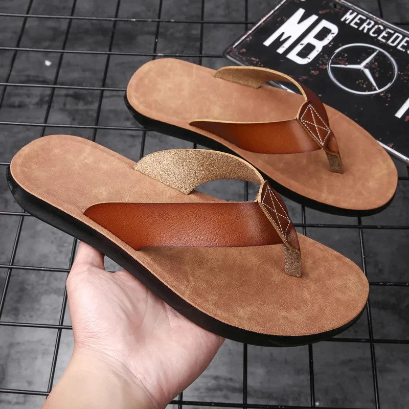 FUQIAO Summer Sandals Men Leather Classic Roman Open-toed Slipper Outdoor Beach