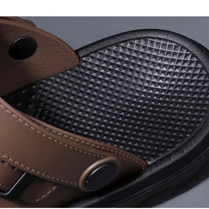 Summer Men's Slippers Sandals Thick-soled Beach Shoes Non-slip Open-toe Sandals