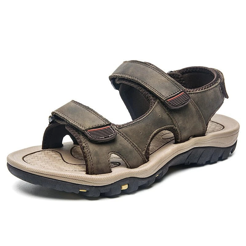 Fashion Summer Beach Slipper Men Sandals Comfortable Breathable Walking Shoes
