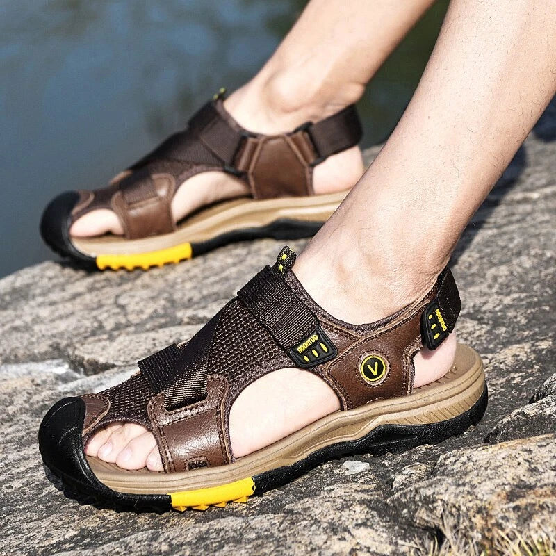 Men's Casual Shoes Beach Non-slip Sandals Water Slippers Trekking Sneakers