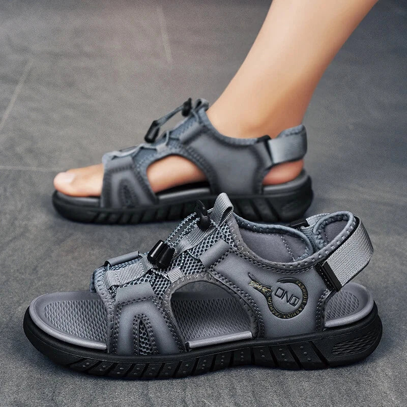 Mesh Breathable Men Sandals Handmade Beach Slippers Lightweight Casual Sneakers