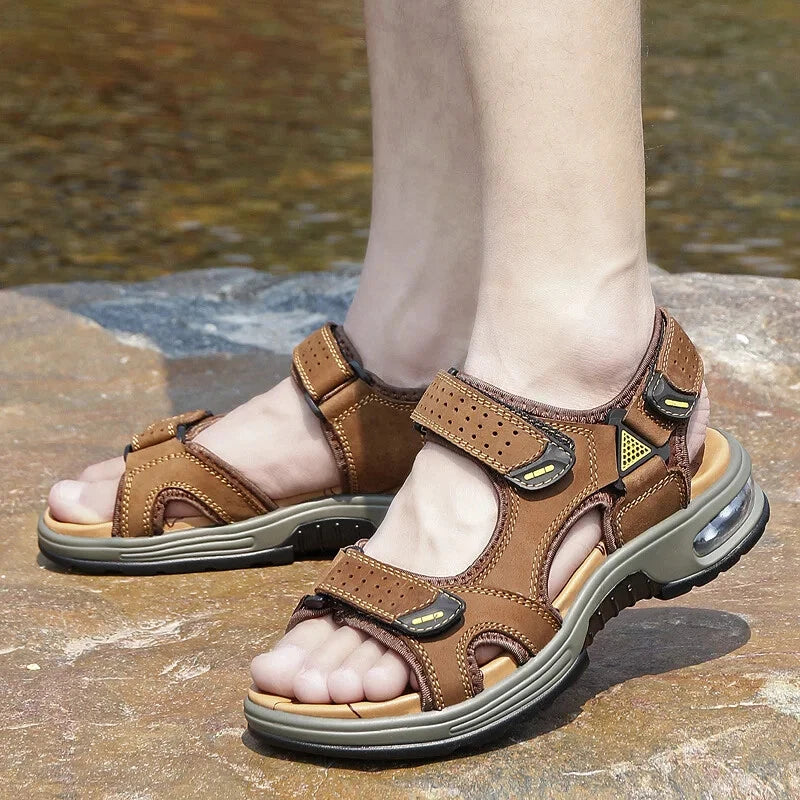 Comfortable Men Sandals Leather Breathable Slippers Handmade Beach Sneakers