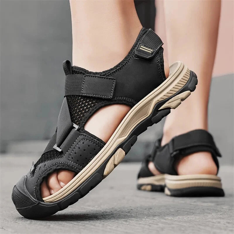 Men Light Casual Sneakers Mesh Breathable Beach Sandals Handmade Roman Slippers
