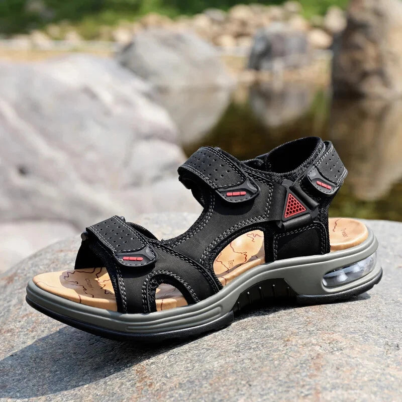 Comfortable Men Sandals Leather Breathable Slippers Handmade Beach Sneakers