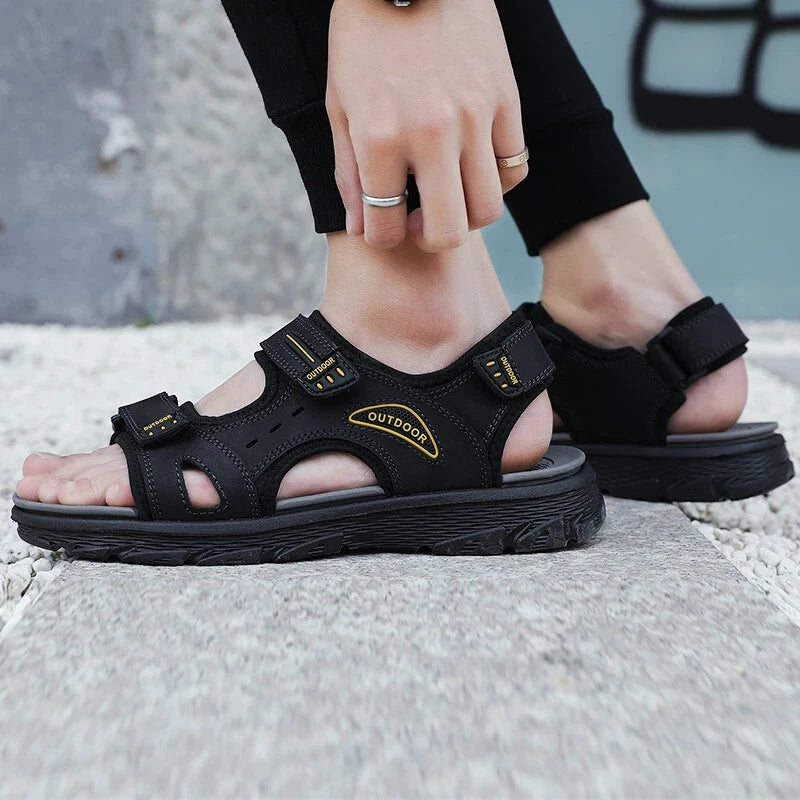 Classic Men Sandals Waterproof Beach Slippers Casual Breathable Wading Sneakers