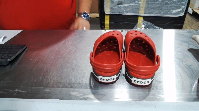 LikeNew_Crocs Unisex Adult Crocband, Pepper, M5 / W7