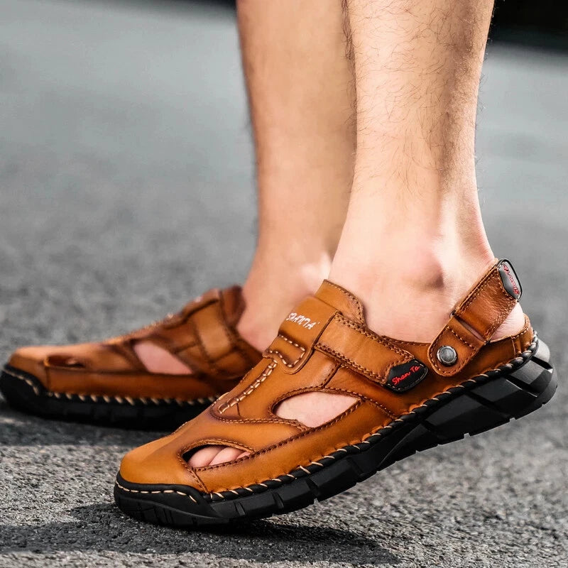 Classic Men Sandals Soft Leather Beach Slippers Outdoor Casual Lightweight Shoes