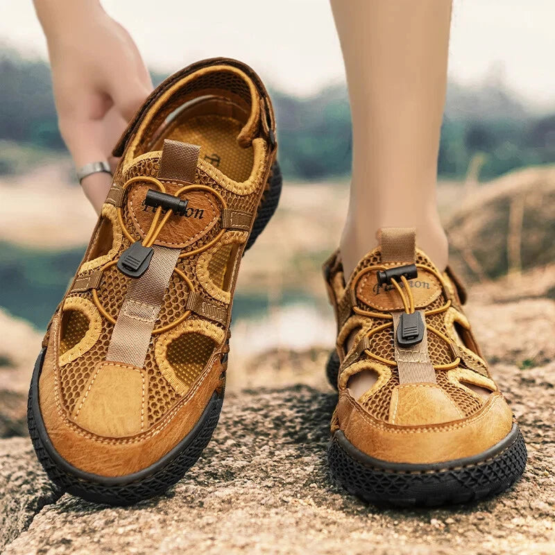 Men Mesh Walking Shoes Hollow Breathable Sandals Handmade Soft Beach Slippers