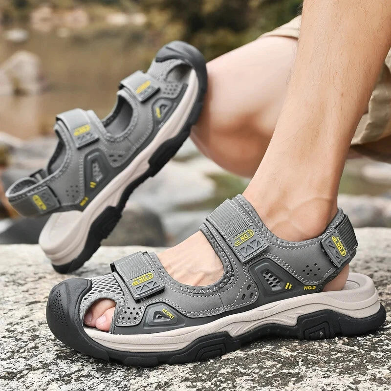 Men's Handmade Sandals Non-slip Casual Sneakers Comfortable Soft Beach Slippers