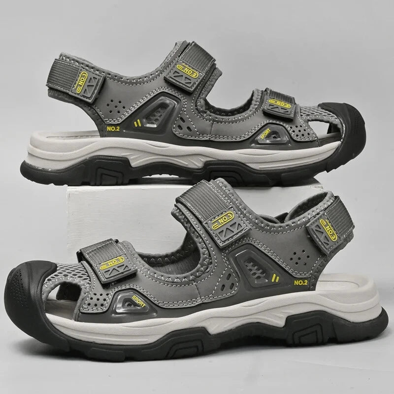 Men's Handmade Sandals Non-slip Casual Sneakers Comfortable Soft Beach Slippers