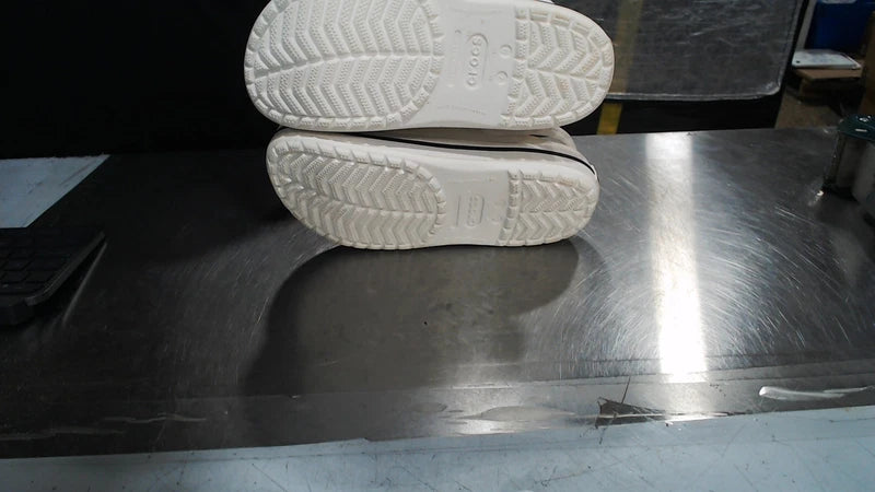 LikeNew_Crocs Unisex-Adult Crocband Clog, White, 9 Women_White_9 Women/7 Men