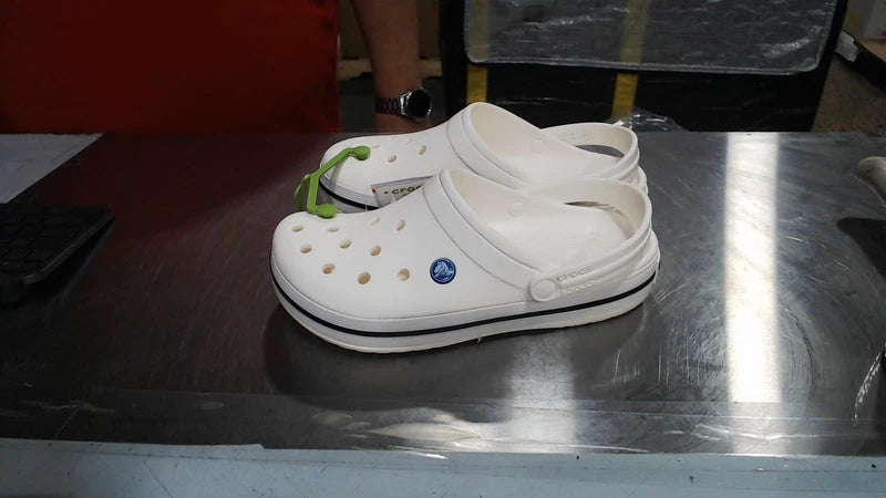 LikeNew_Crocs Unisex-Adult Crocband Clog, White, 9 Women_White_9 Women/7 Men