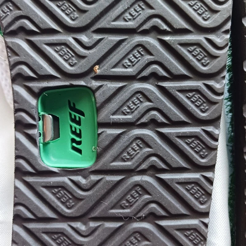 Reef Mens Reef Mullilgan II Golf Themed Sandals Slip On Can Opener Size 9 Unisex