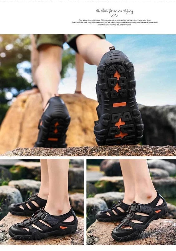 Summer Men Beach Shoes with Hollowed Out Water Wading Shoes Lightweight Slippers