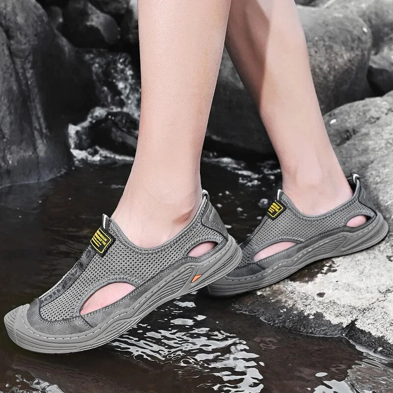 Male Summer Mesh Breathable Casual Sandals Non-slip Beach Shoes Outdoor Slippers