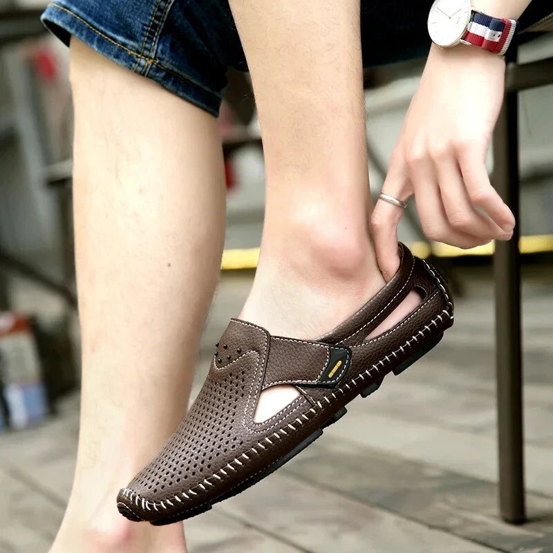 Men's Sandals Summer Leather Breathable Beach Slippers Flat Soft-Soled Shoes