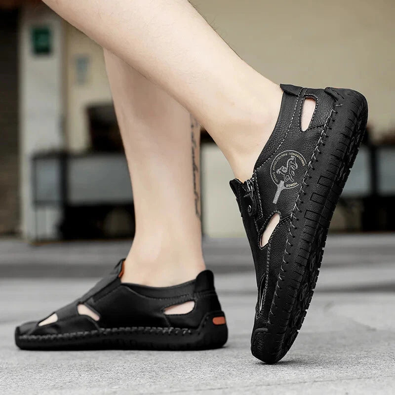 Comfortable Men Sandals Breathable Flat Beach Slippers Classic Handmade Sneakers