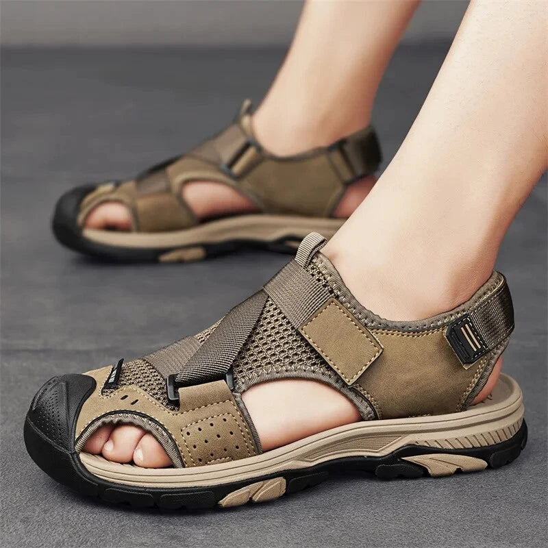 Men Light Casual Sneakers Mesh Breathable Beach Sandals Handmade Roman Slippers