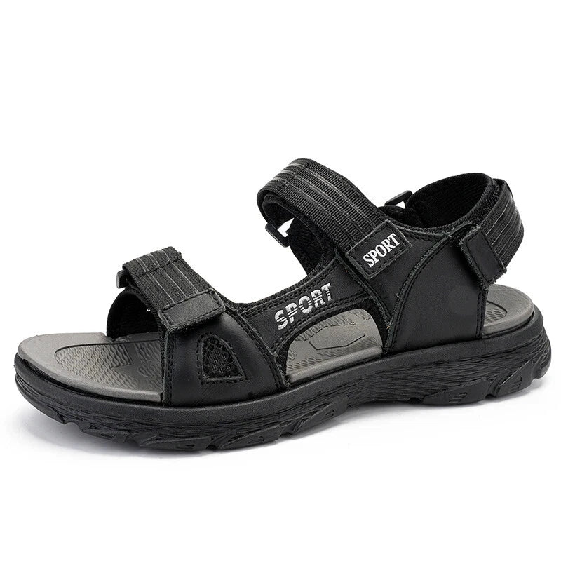 Lightweight Men Leather Sandals Comfortable Beach Slippers Soft Casual Sneakers