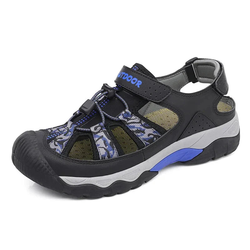 Classic Men Sandals Breathable Beach Slippers Handmade Light Casual Sneakers