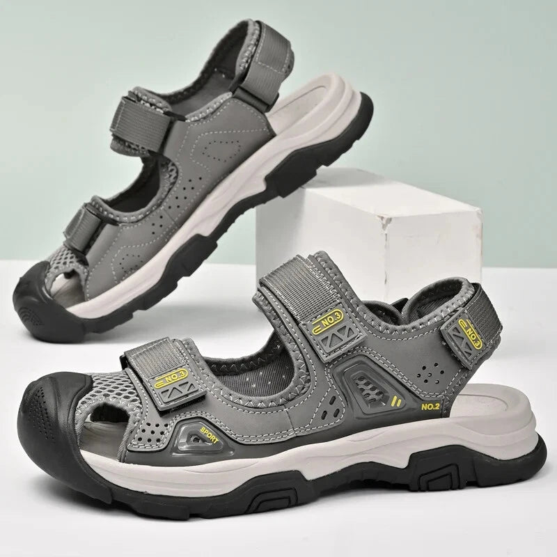 Men's Handmade Sandals Non-slip Casual Sneakers Comfortable Soft Beach Slippers