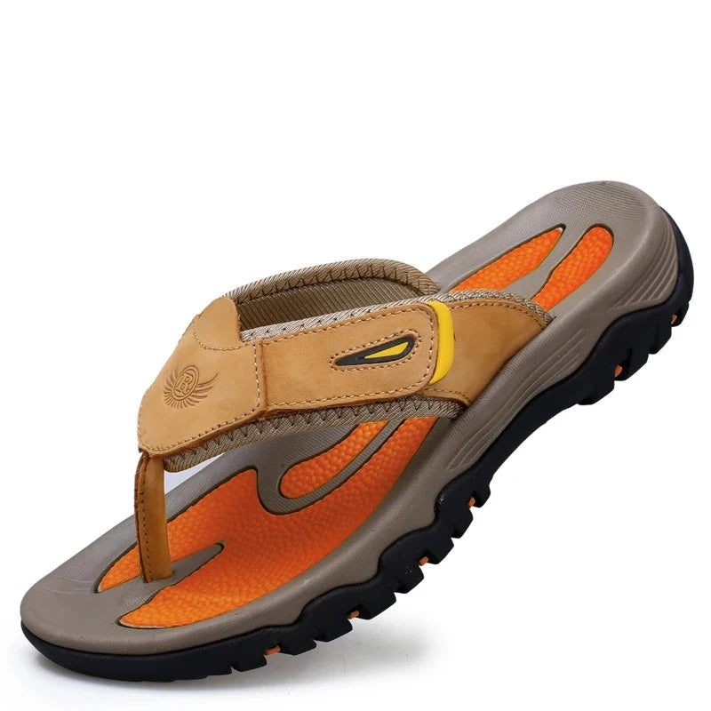 Men's Summer Leather Slippers Breathable Outdoor Beach Sandals Flip Flops