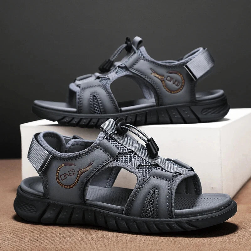 Mesh Breathable Men Sandals Handmade Beach Slippers Lightweight Casual Sneakers