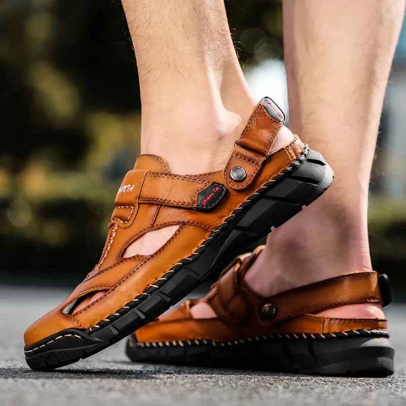 Classic Men Sandals Soft Leather Beach Slippers Outdoor Casual Lightweight Shoes