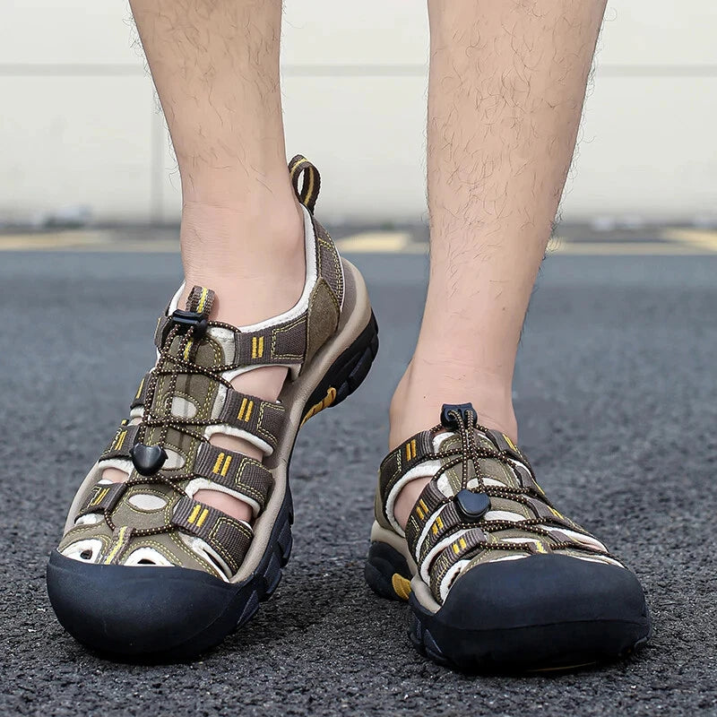 Outdoor Men's Sandals Non-slip Waterproof Sneakers Comfortable Beach Slippers