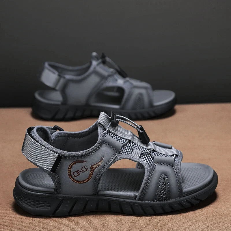 Mesh Breathable Men Sandals Handmade Beach Slippers Lightweight Casual Sneakers