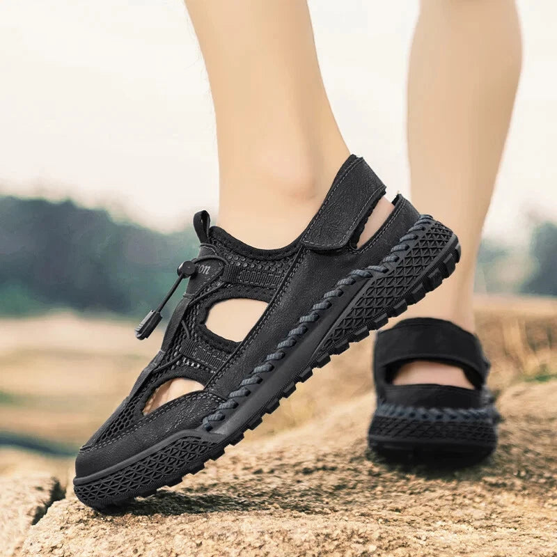 Men Mesh Walking Shoes Hollow Breathable Sandals Handmade Soft Beach Slippers