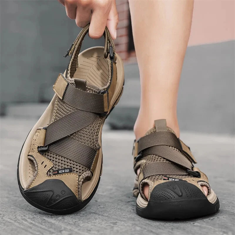 Men Light Casual Sneakers Mesh Breathable Beach Sandals Handmade Roman Slippers