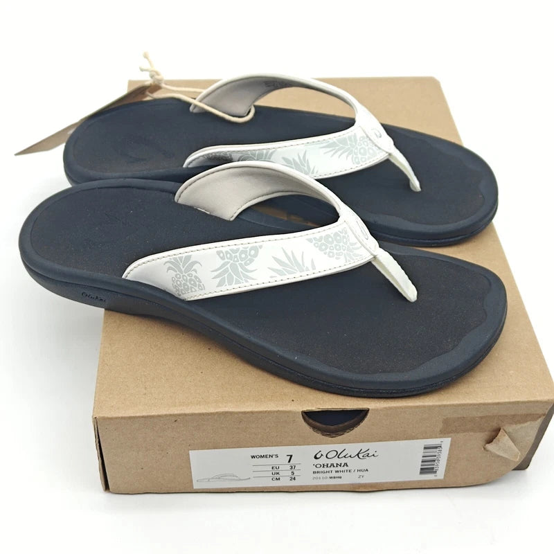 OluKai Ohana 20110-WBHQ Women White Sandals Arch Support Flip Flop Sz 7/9