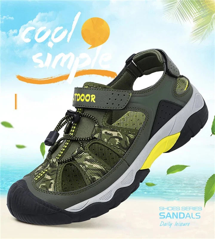 Classic Men Sandals Breathable Beach Slippers Handmade Light Casual Sneakers