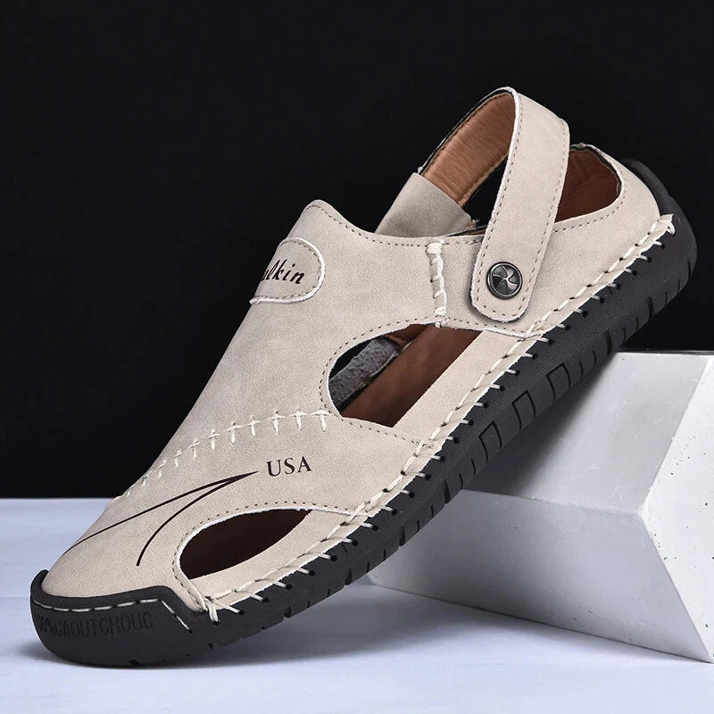 Handmade Summer Sandals Men Breathable Slippers Anti-slip Hollow Beach Shoes