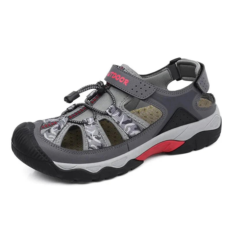 Classic Men Sandals Breathable Beach Slippers Handmade Light Casual Sneakers