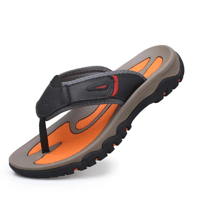 Men's Summer Leather Slippers Breathable Outdoor Beach Sandals Flip Flops