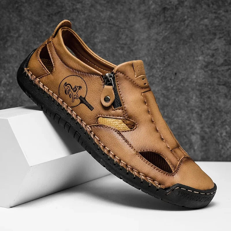 Comfortable Men Sandals Breathable Flat Beach Slippers Classic Handmade Sneakers