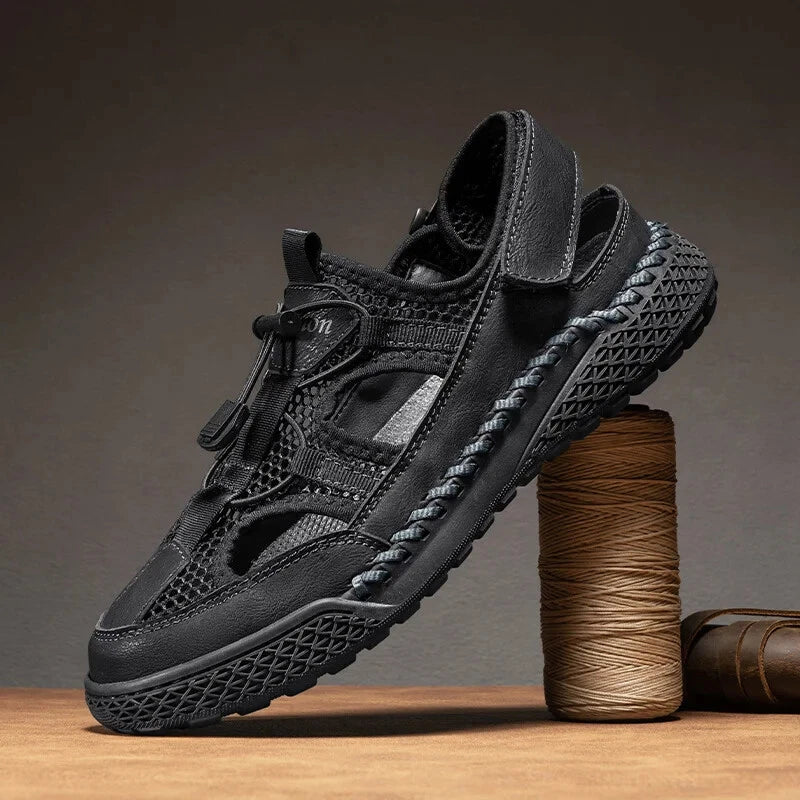 Men Mesh Walking Shoes Hollow Breathable Sandals Handmade Soft Beach Slippers