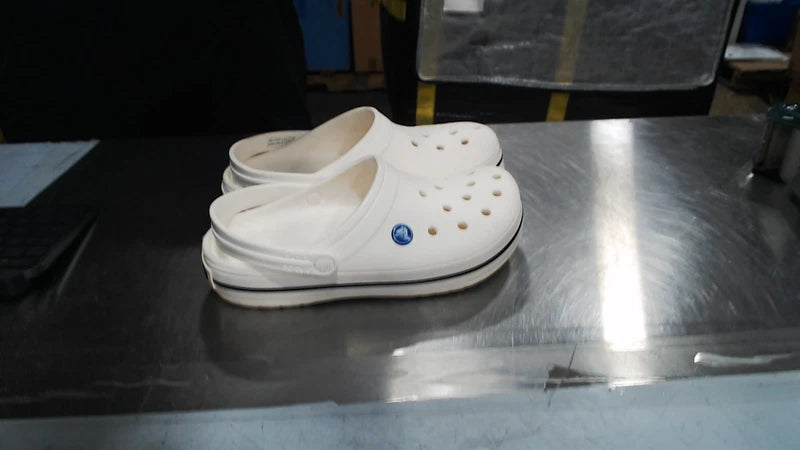 LikeNew_Crocs Unisex-Adult Crocband Clog, White, 9 Women_White_9 Women/7 Men