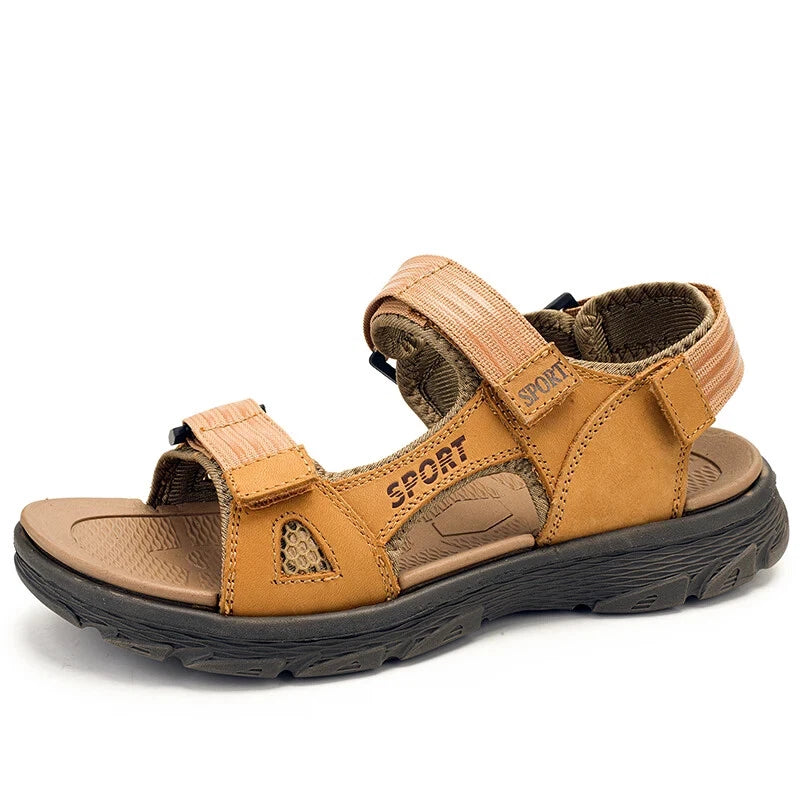 Lightweight Men Leather Sandals Comfortable Beach Slippers Soft Casual Sneakers