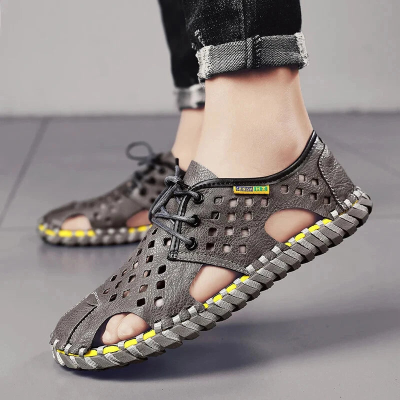 Men's Handmade Slippers Summer Sandals Leather Beach Non-slip Open-toe Sandals